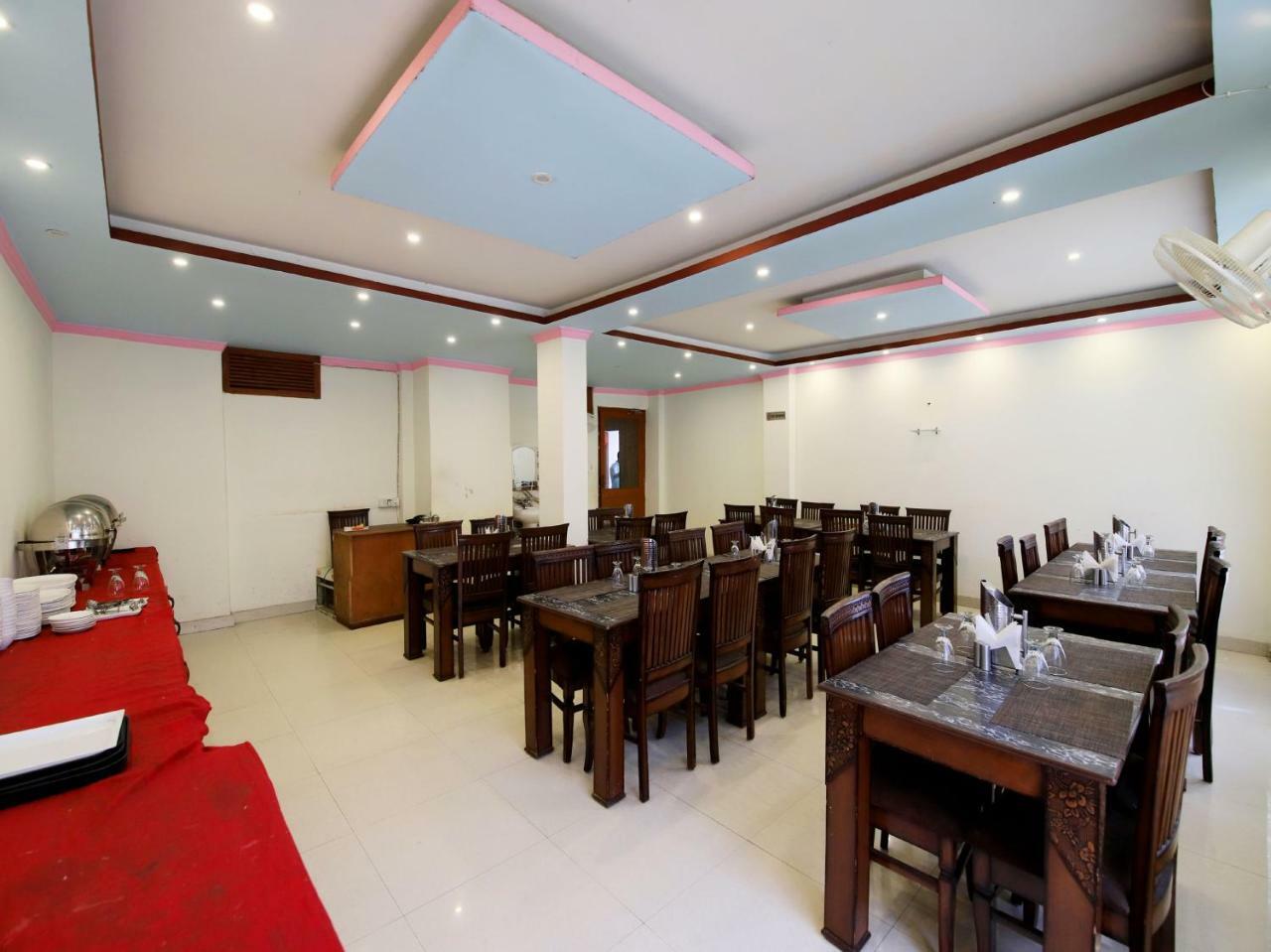 فندق Oyo 3146 Six Season Regency Jagatsukh المظهر الخارجي الصورة